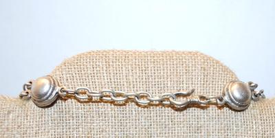 Crackled Jade-Style Necklace with Silver Tone Circles & Crescent Accents 20" L