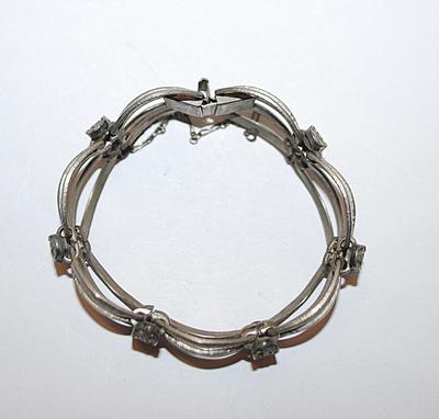 VINTAGE Metal Open Silver Tone Panels BRACELET (2" Opening) with Vertical Bejeweled Bars and Snap-In Style Closure