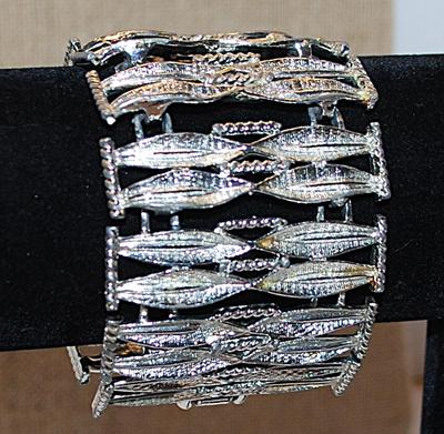 Segmented Bright Silver Colored BRACELET (2" Opening) with Solid Snap-Close Clasp