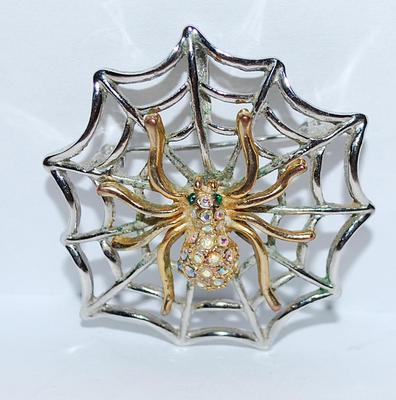Silver Tone WEB & Gold Tone BEJEWELED SPIDER BROOCH (1½" Diam.) with Green Eyes on a 2 Tone Setting