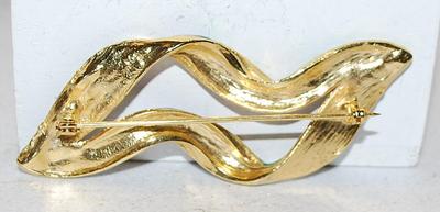 Glittery Enamel SWIRL BROOCH (3" x 1") in REDS & GREENS on a Gold Tone Setting