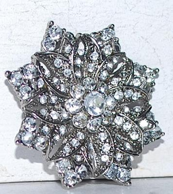 Silver-Colored Bejeweled 8 Petal STAR FLOWER BROOCH (1¾" Diam.) on a Silver Tone Setting