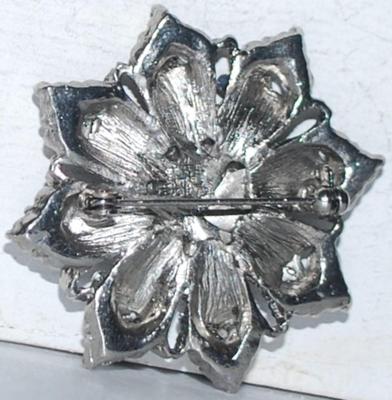 Silver-Colored Bejeweled 8 Petal STAR FLOWER BROOCH (1¾" Diam.) on a Silver Tone Setting