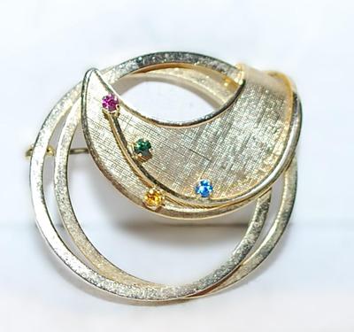 Double Circles BROOCH (1½" Diam.) with 4 Colored Accent Stones on a Half-Moon & Gold Tone Setting