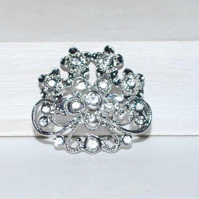 Bouquet Basket Designed BROOCH (1¼" x 1") with 4 Flowers on a Silver Tone Setting