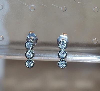 Silver Tone Setting Earrings (½") with 3 Clear Round Stones and a Stud Clasp