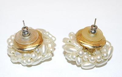"PEARL CLUSTER" EARRINGS with Gold Tone Setting and Stud Clasp