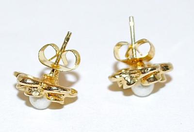 Delicate Gold Colored Single Center Faux PEARL EARRINGS Set with Looped Flower Surround and Stud Post Clasp