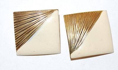 Vintage Square Enamel Gold & Biege EARRINGS Set with Gold Tone Setting and SNAP Clasp