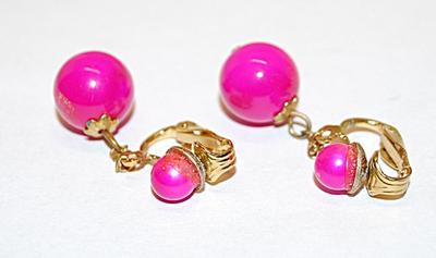 PINK GLOBES Dangle EARRING Set with Gold Tone SNAP Clasp