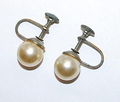 Vintage Faux PEARL EARRINGS Set with Silver Tone Screw-On Clasp