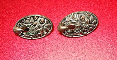 Oval 2-Tone EARRINGS Set with Brass-Style "Nubs" on a Graphic Design and Clip-On Clasp