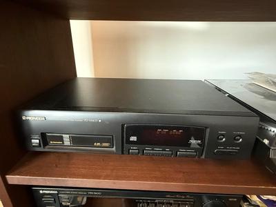 Pioneer - VSX3600 Receiver