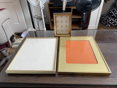 Picture frame lot (3)