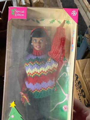 Tree trimming Barbie
