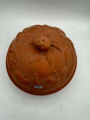 Terra cotta bakeware