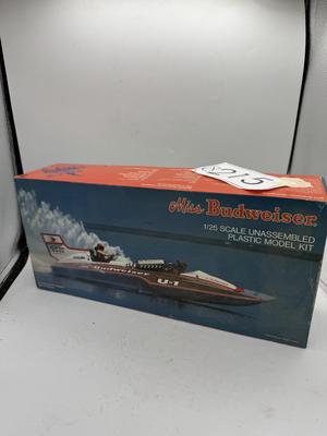 Miss Budweiser model kit-New in box