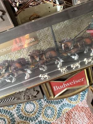 Budweiser Clydesdale sign