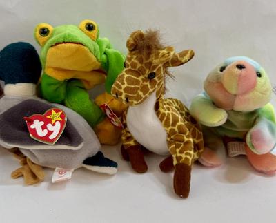 Sale Photo Thumbnail #426