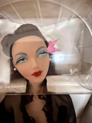 Lot of 2 Gene Ashton Drake Dolls NEW NRFB - Pin Up & Red Venus