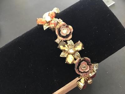 Sale Photo Thumbnail #136: See pictures