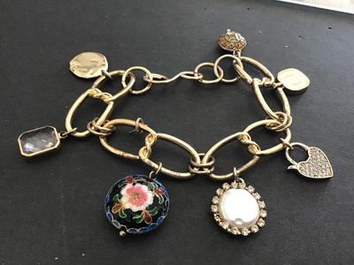 Sale Photo Thumbnail #220: See pictures