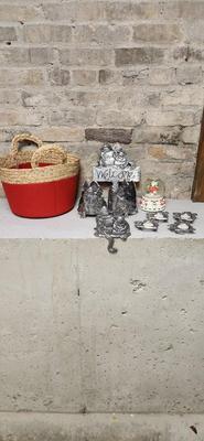 Christmas Pewter, Santabear Snowglobe and a neat basket