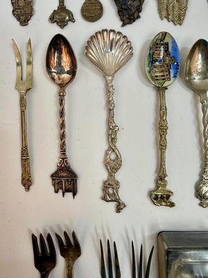 Sale Photo Thumbnail #661