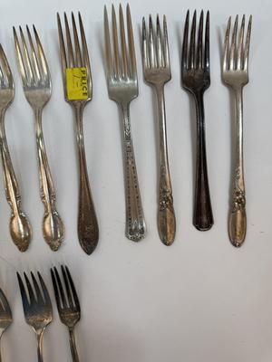 Sale Photo Thumbnail #681