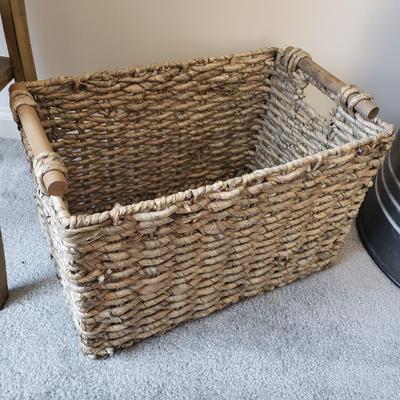 Sale Photo Thumbnail #369