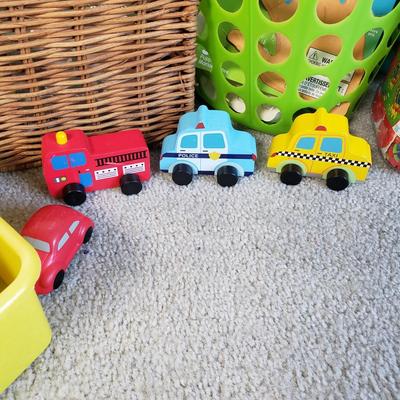 LOT 15F: Huge Assortment of Kids Books, Toys, Crafts & More