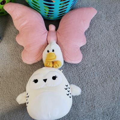 LOT 15F: Huge Assortment of Kids Books, Toys, Crafts & More