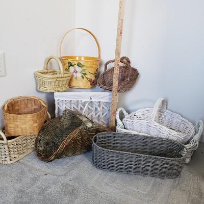 LOT 19F: Rustic Woven Wicker Baskets & Hand Painted Meatal Floral Pail