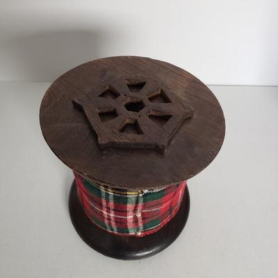 LOT 43F: Longaberger Basket, Bobbin Spool Lamp, Decorative Driftwood by Pottery Barn & More