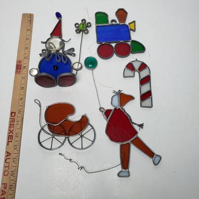 LOT 46F: Vintage Glass Suncatchers for All Occasions