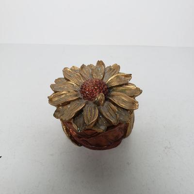 LOT 48F: Collection of Brass & Copper-Mortar & Pestle, Trinket Dishes, Candlesticks & More