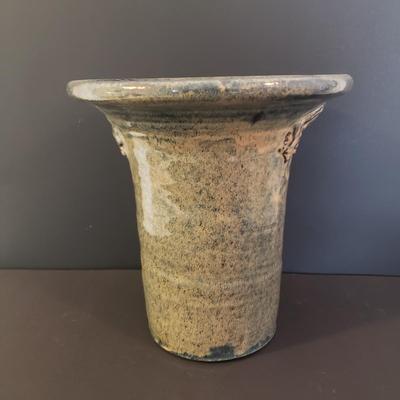 LOT 57L: Ceramic & Stoneware Planters