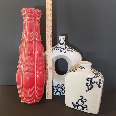 LOT 59L: Decorative Ceramic Vases