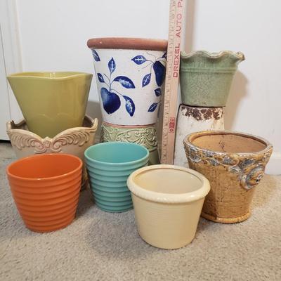 LOT 60P: Large Collection of Ceramic Planters with Italian Terracotta Painted Fruit Panter