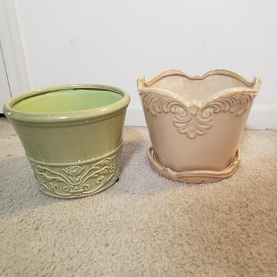 LOT 60P: Large Collection of Ceramic Planters with Italian Terracotta Painted Fruit Panter