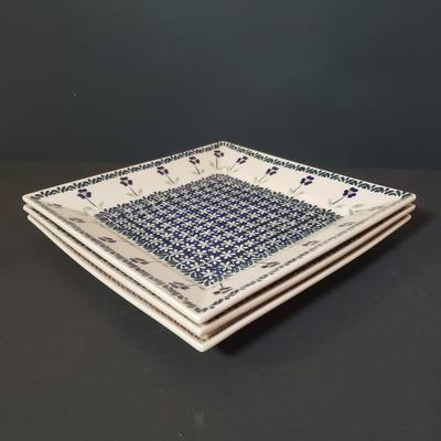 LOT 82K: Matching Polish Pottery Shaker, Pitcher & Plate Set