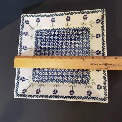 LOT 82K: Matching Polish Pottery Shaker, Pitcher & Plate Set