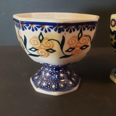 LOT 89K: Polish Pottery Platter, Serving Dishes & Dessert Cups