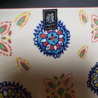 LOT 90K: Set of 5 Hand Painted Yokohama Studio Coffee Mug & Plate Sets