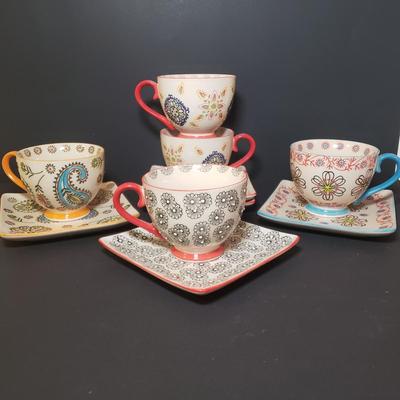 LOT 90K: Set of 5 Hand Painted Yokohama Studio Coffee Mug & Plate Sets