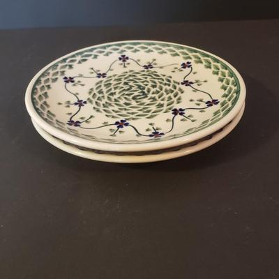 LOT 91K: Polish Pottery Scalloped Bowl & Decorated Plates