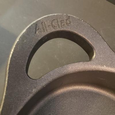 LOT 92L: All-Clad Pan Assortment-New in Box/Good Condition