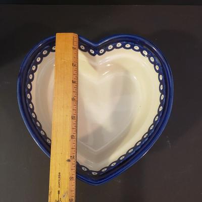 LOT 96K: Polish Pottery Tall Canister & Heart Shaped Dish