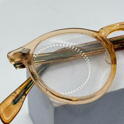 LOT 129K: Covet Perfume by Sarah Jessica Parker (opened), Vintage Reading Glasses, Powder Dish & More