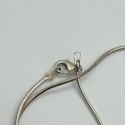 LOT 138J: Sterling Silver "f" Necklace, 925 Necklace, Sterling Silver Dragonfly Charm, 925 Flip Flops & Rabbit Pin (15.95g)